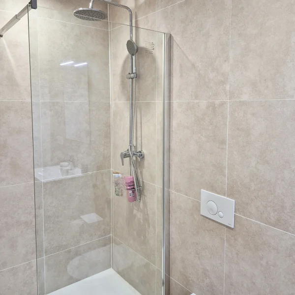 renovation-salle-de-bain-carre